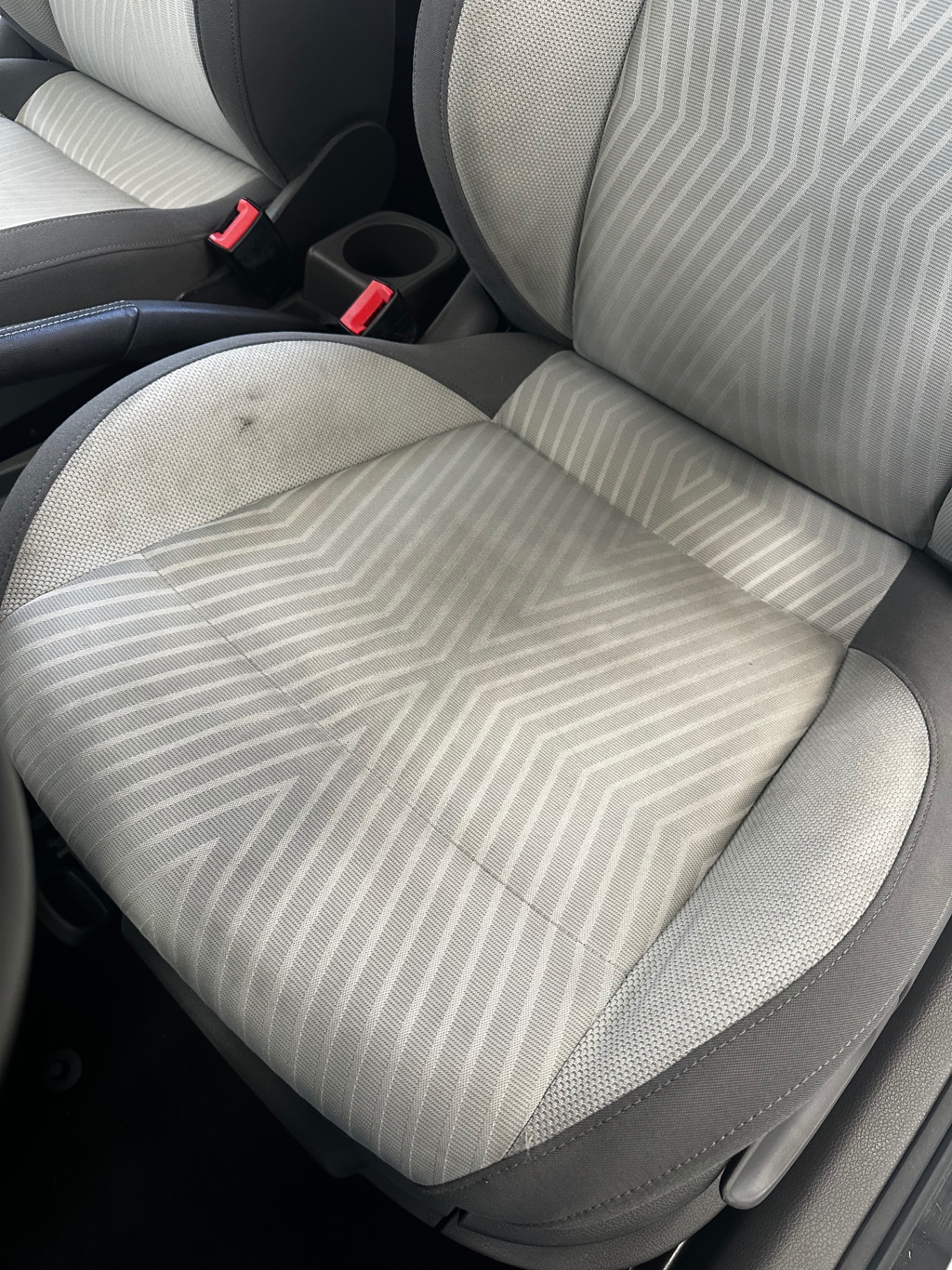 Nettoyage des sièges avant detailing