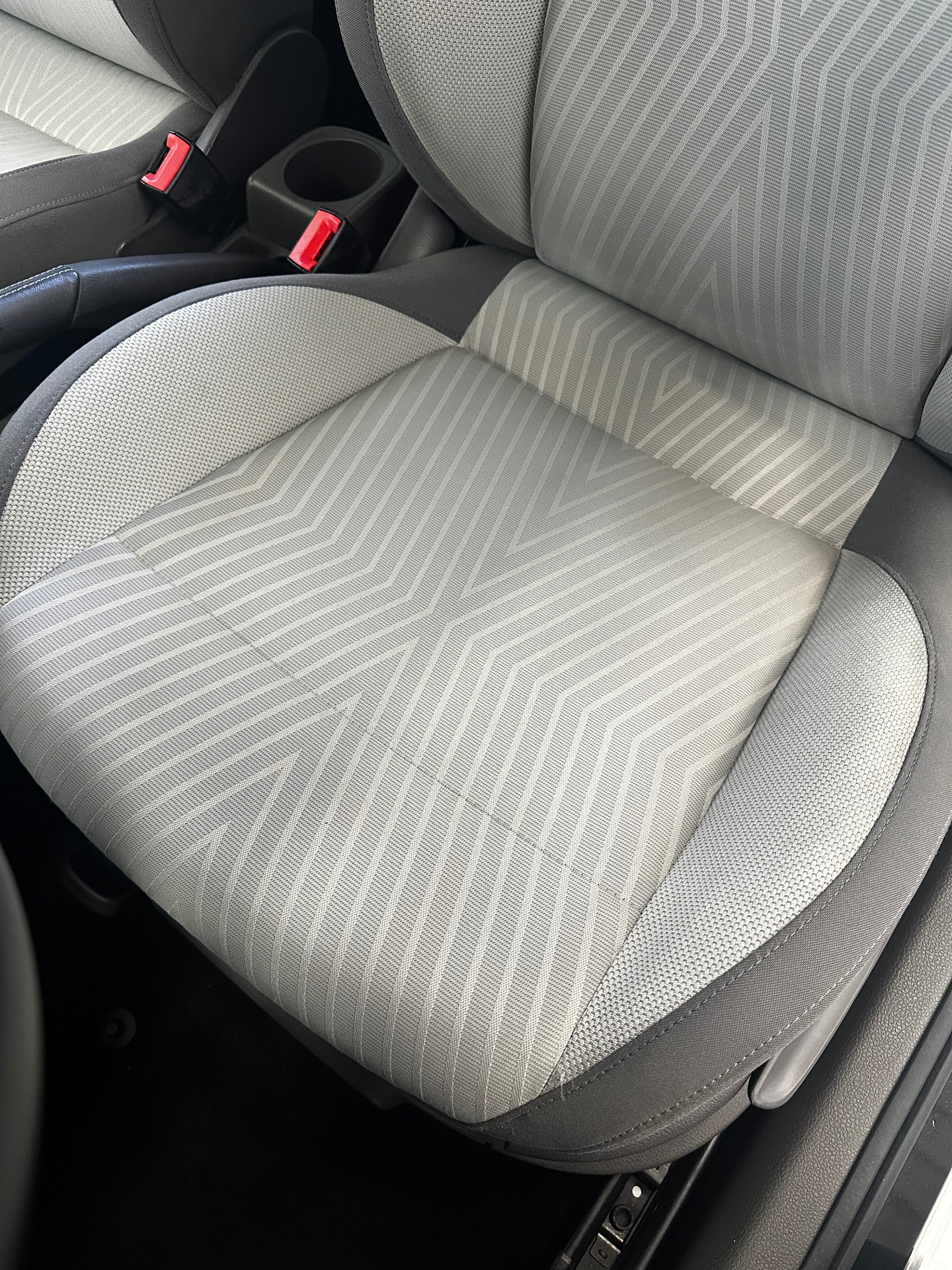 Nettoyage des sièges après detailing
